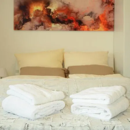 Unique Zentrale Moderne 2 Zimmer Wohnung Nahe Dem Park * Villingen-Schwenningen