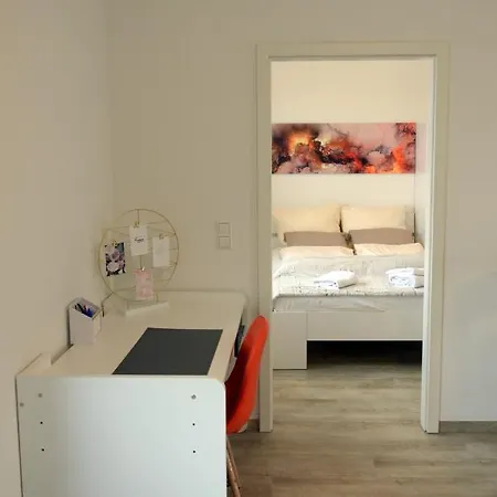 Unique Zentrale Moderne 2 Zimmer Wohnung Nahe Dem Park Apartment Villingen-Schwenningen